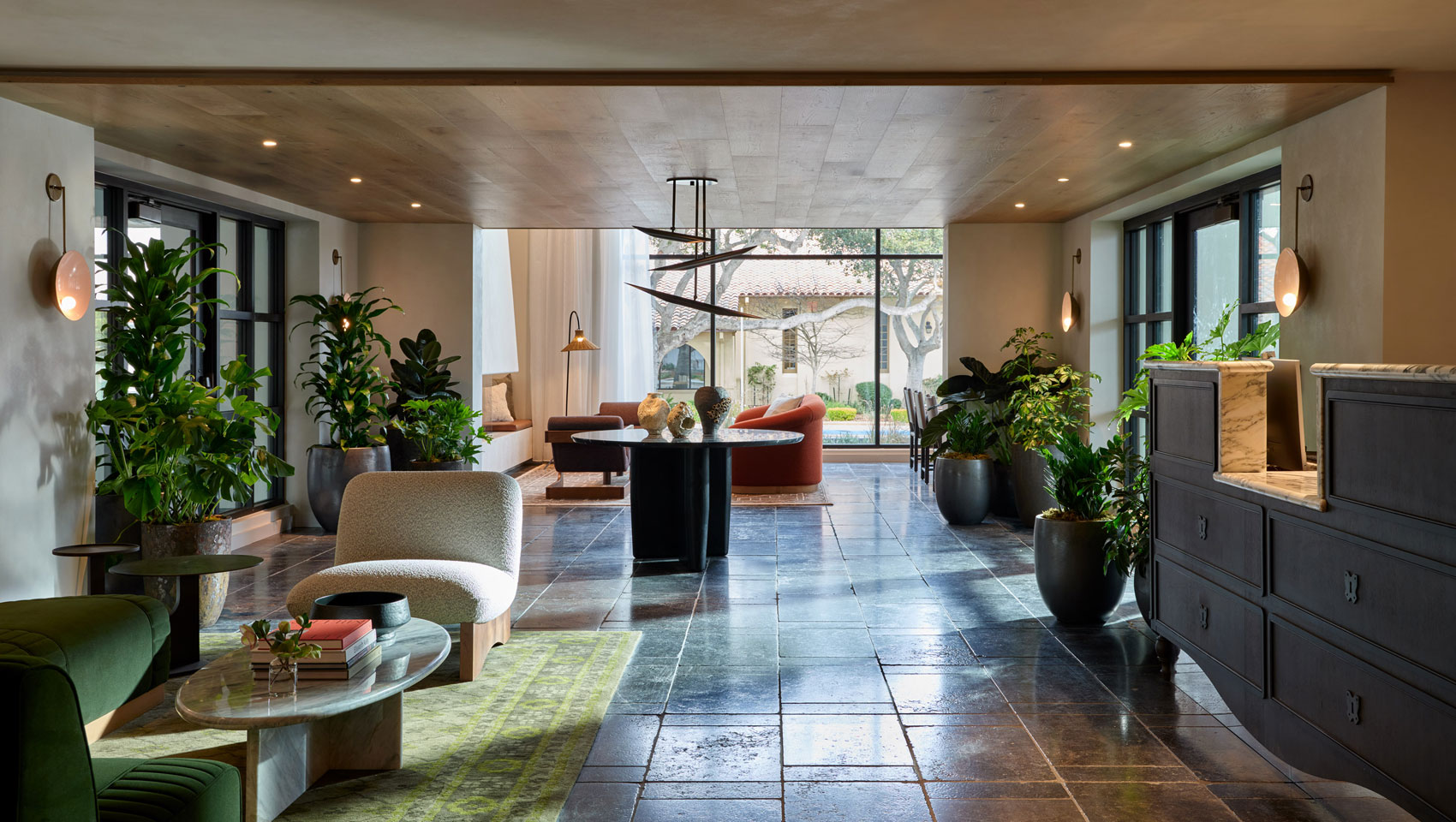 Kimpton Mirador Concierge