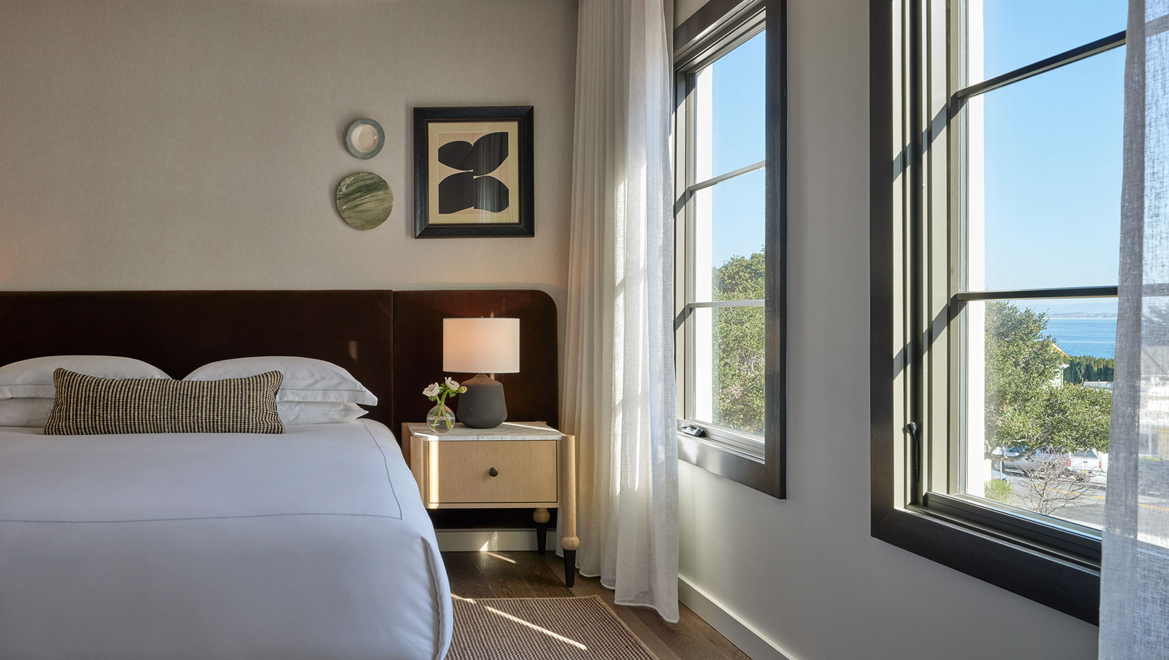 One Bedroom Suite Bay View