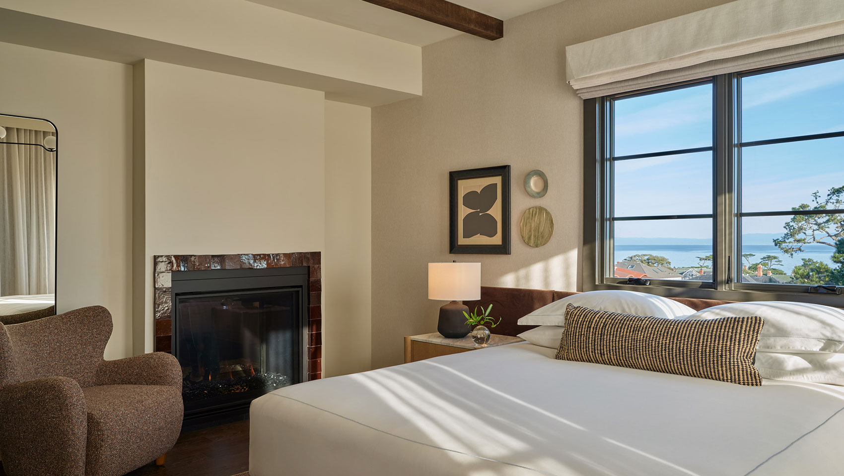Presidential Suite Bedroom & Views